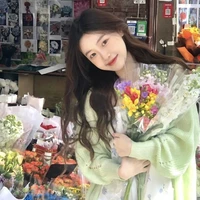 แพรว(เพื่อนนางเอก)