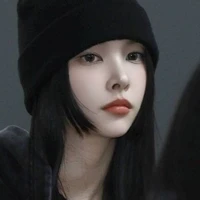 LEE YUNAH