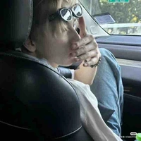 ไวท์