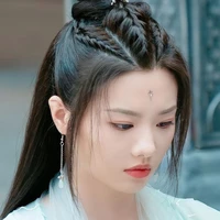 ชิงชิง(สาวใช้น.อ)