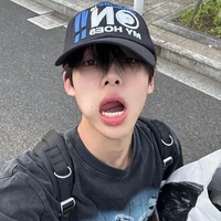 ที : เพื่อนนิ้ก
