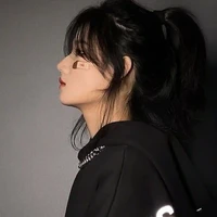 ลี่เฉี่ยว(แฟน หลี่จวิน)