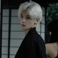 ผู่เยว่(แฟนอี้เจีย)