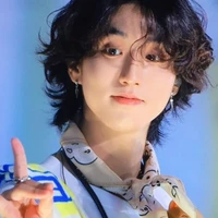 ꧁ঔৣ✞ͥͣͫ Han. Jisung.O✞ঔৣ꧂