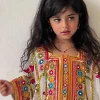 pari singhaniya ( fl baby sister)