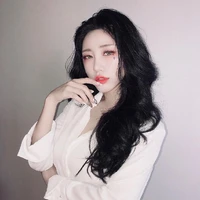 พลอย