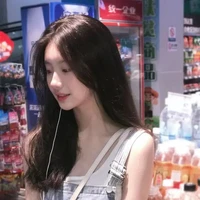 พลอย🌟(น.อ.)