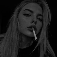 Mary -/21 años/- [A.D]
