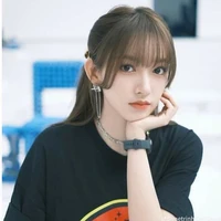 ถงเหยา(น.อ.)