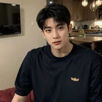 พีท🍑✨