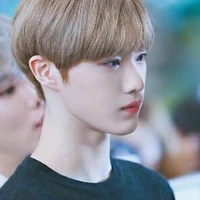 โอจิ 😳 : นายเอก :