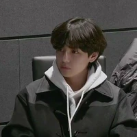 kim Taehyung( omega )