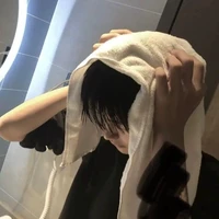 บาส(เพื่อนสนิทพ.อ+Introvert)