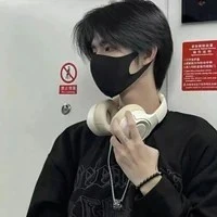 แดเนียล(เพื่อนพ.อ)🤡
