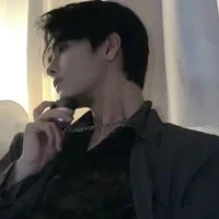 พายุ(พ่อของทั้ง3คน)