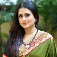 Suman Arora (fl aunt, Sunny & Nik mom)