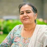 Rati (fl grandma)