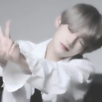 อรัญ{น.อ}