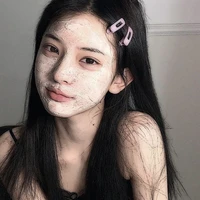 ไพลิน(นางเอก)