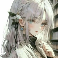 لورا(صديقة البطلة)