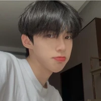 มิวสิค(นายเอก)