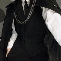 เฮนดริค(พี่ชายเลล่า)