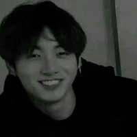 Author Lovely Hana°~☀️