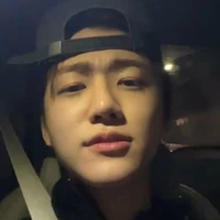 ผมว่าผมก็หล่อเท่พอตัวนะ