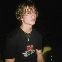 Alexander (right hand)