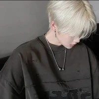 ไครอส(พ่อบ้าส่วนตัวของเสี่ยวอวี๋)