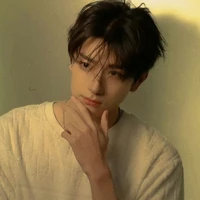 ฮอร์สรี่👑✨(นอ.)