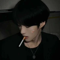 เพลิงสิงห์|อดีต