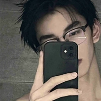 คริส☠️(พระเอก)
