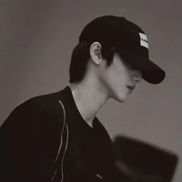 ทนาย