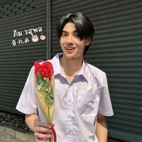 แม็ก เพื่อนนอ.