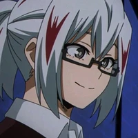 Fuyumi (grande sœur de Shoto)