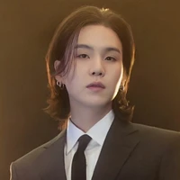 𝗠𝗶𝗻 𝗬𝗼𝗼𝗻𝗴𝗶