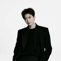 Jong-Suk