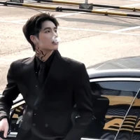 นาวิน(พี่พระเอก)