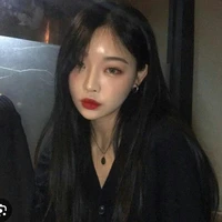 ยู(พี่สาวร่างเก่าเจย์)