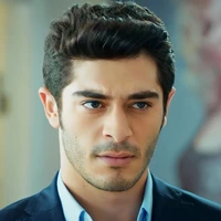 Arzen Romano