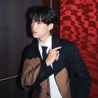อลันหรือบ๊อบ