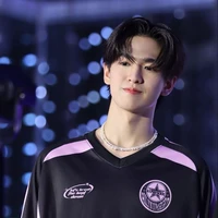 วีวิว(เพื่อน น.อ)