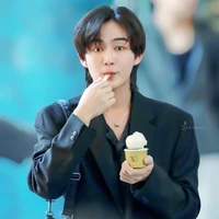 ออโต้(เพื่อน น.อ)