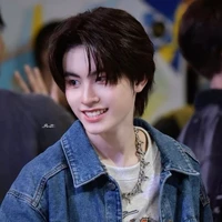 ลูกพีช(น.อ)