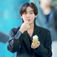 ออโต้(เพื่อน น.อ)
