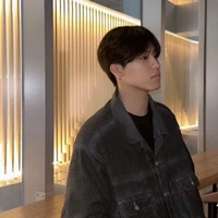 park jeongwoo(anak ke 4)