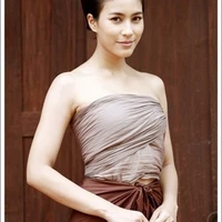 เดือน (ตอนเป็นบ่าวรับใช้)