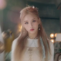 Heejin