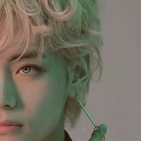 Lee Taehyung(O)